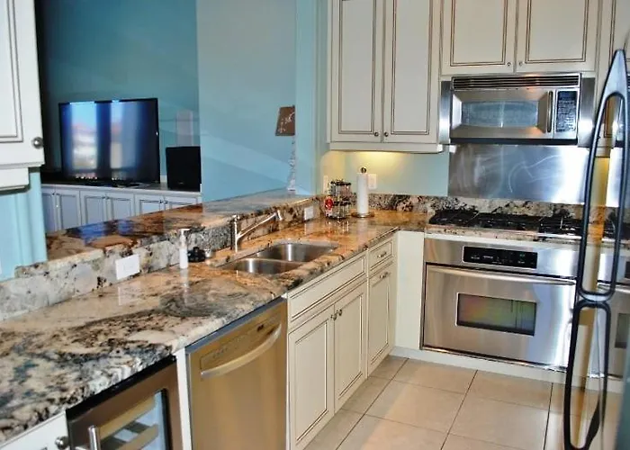 Halekai Iii By Gsvr - Amazing Renovation Coming Fall 2025! - Sleeps 42 Holiday home Gulf Shores